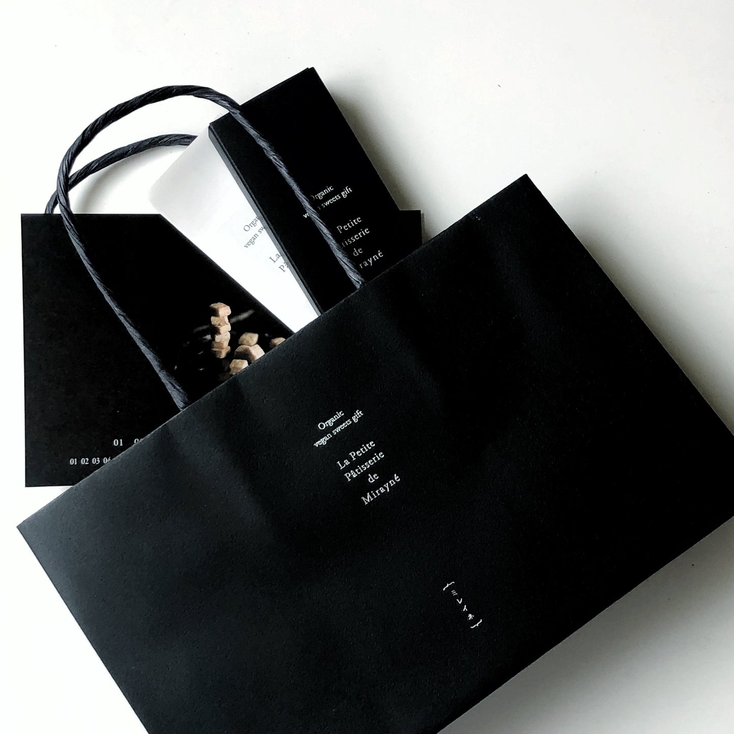 KARIKARI | blackcocoa